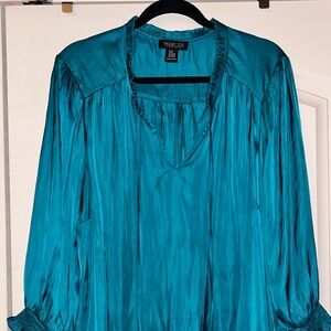 Women’s Green Blouse